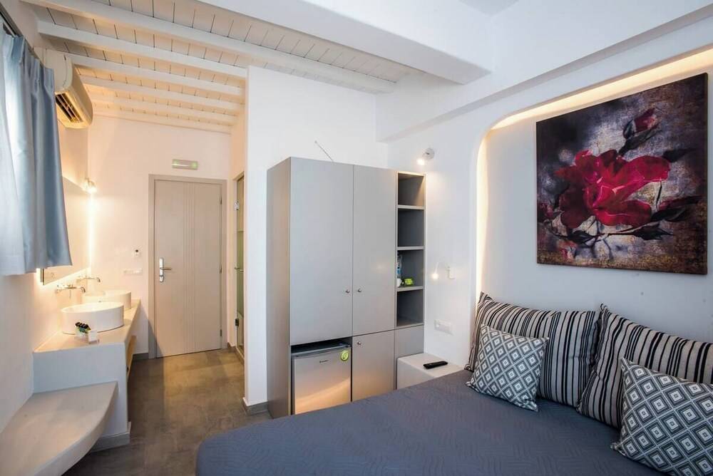 Mina Cozy Studios 2