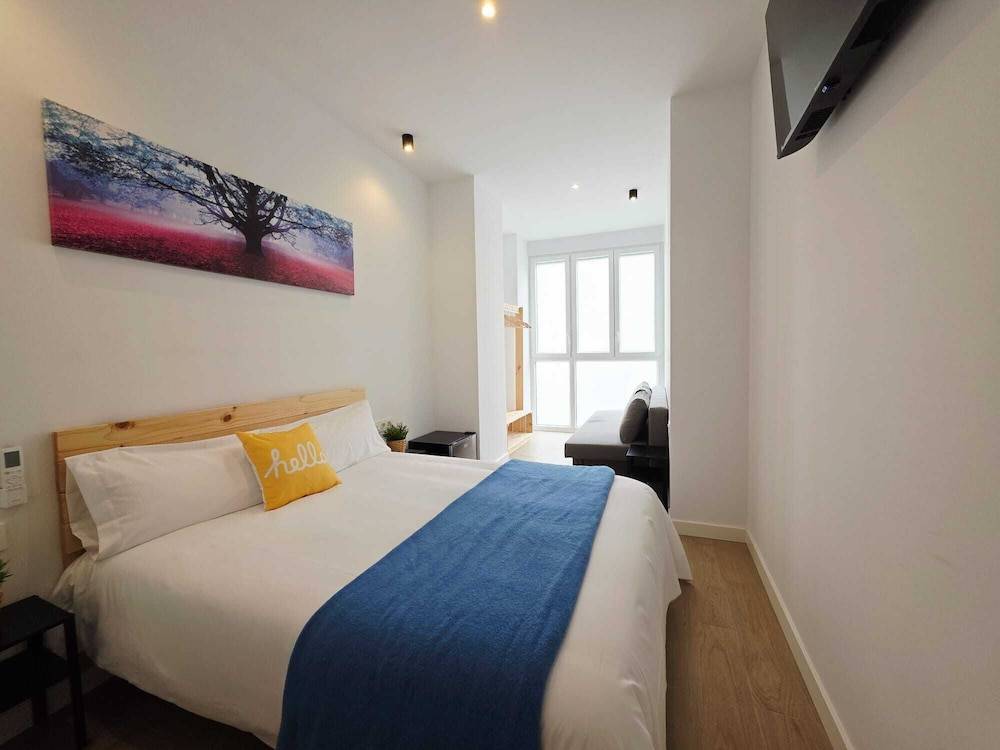Bilbao ROOMS & KITCHEN Zabalburu 2