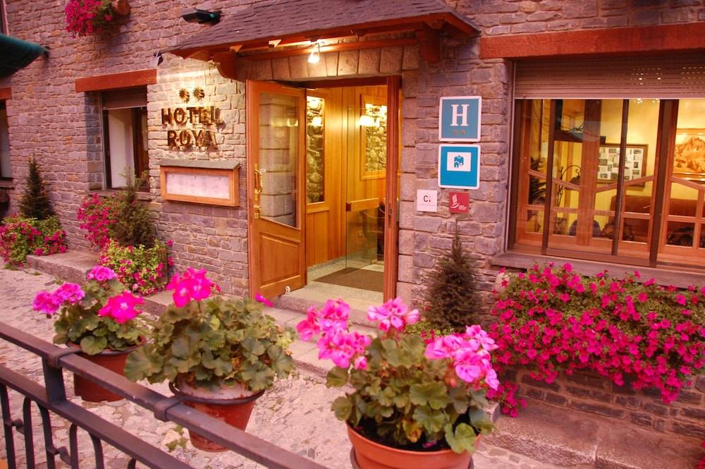 Hotel Roya 2