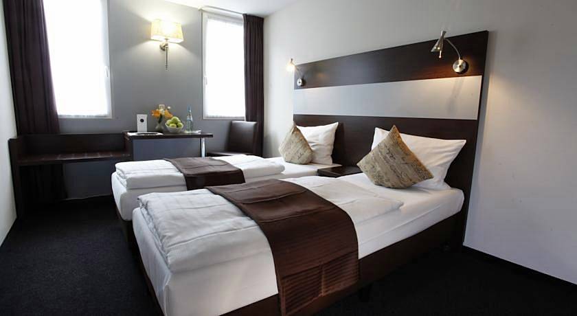 CENTRO HOTEL AYUN 2