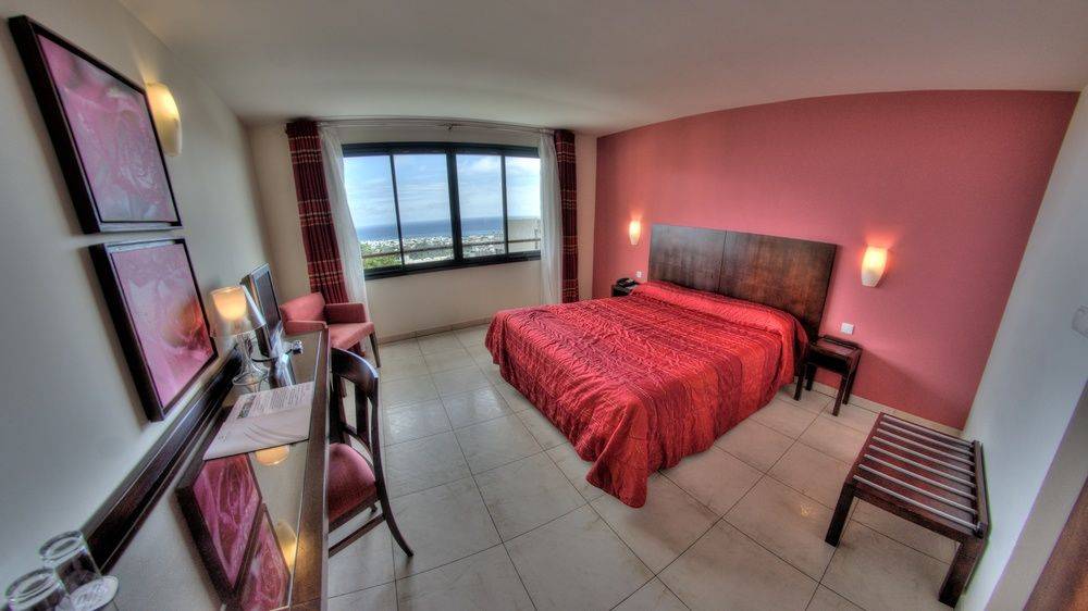 Studio Bellepierre, vue mer 1