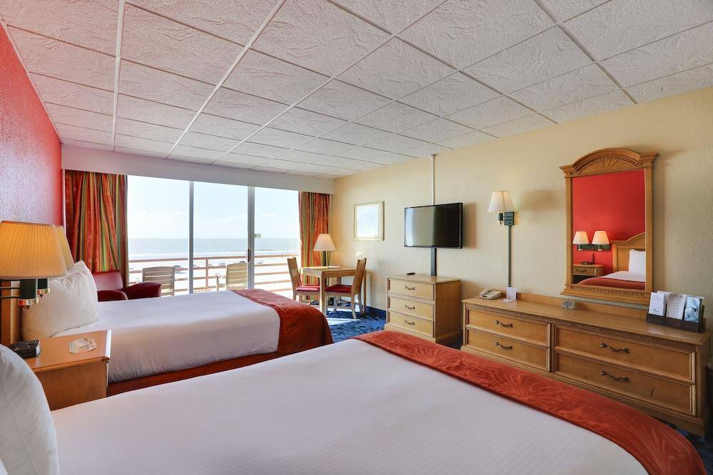 Dolphin Beach Resort 1