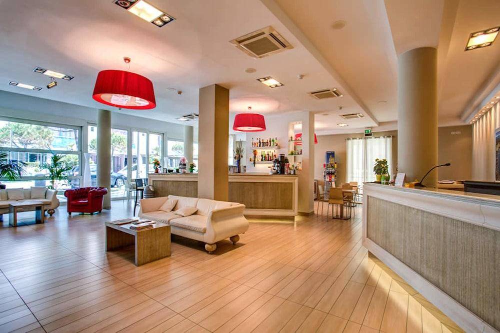 Hotel Fiamma & SPA Cesenatico 1