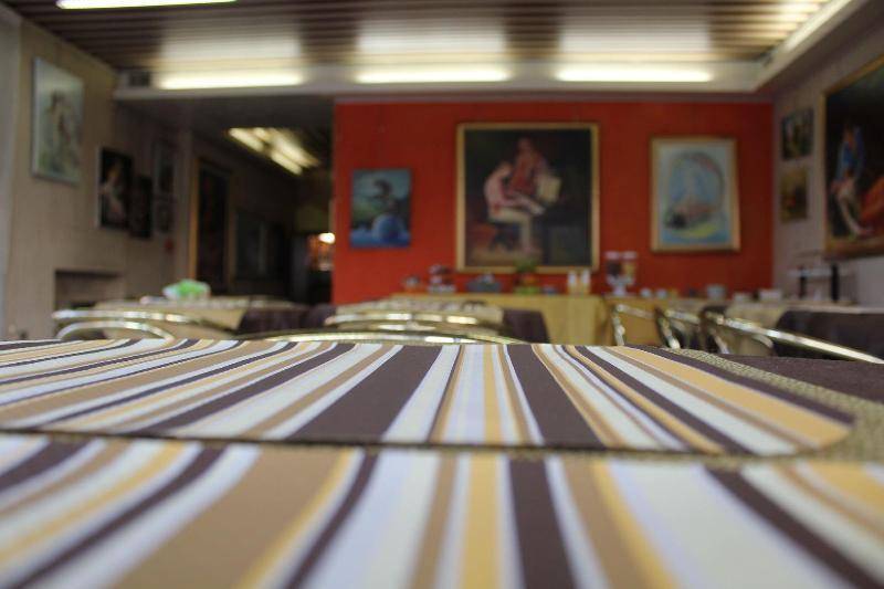 Hotel Diana 1