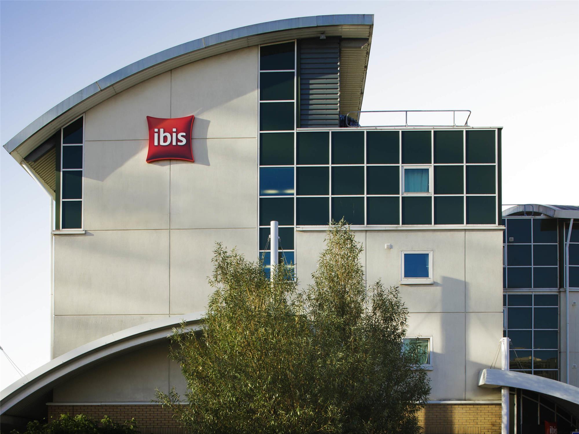 Ibis Cardiff 2
