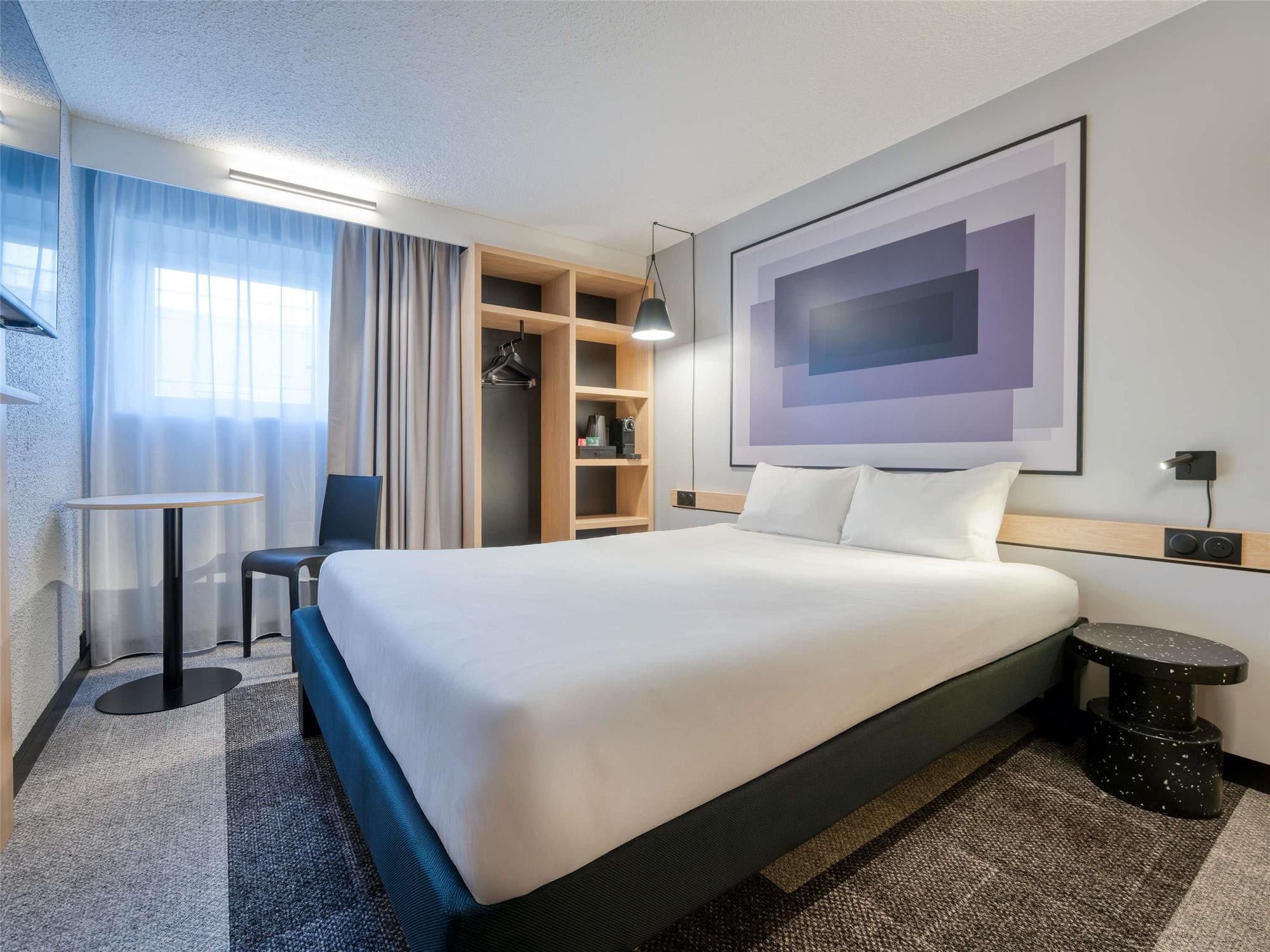 Ibis Orly Chevilly Tram 7 1