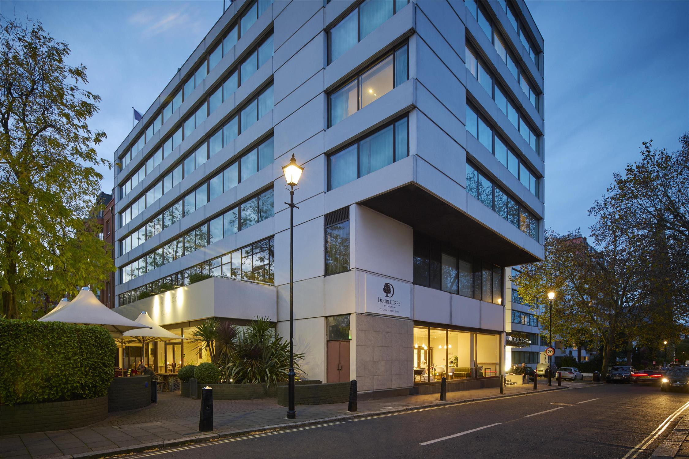 DoubleTree by Hilton London - Hyde Park 2