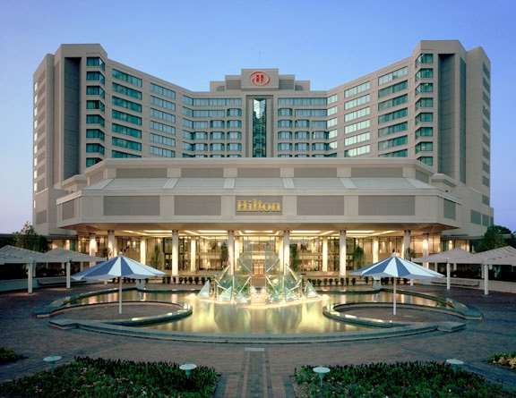 Hilton East Brunswick Hotel & Executive Meeting Center 1