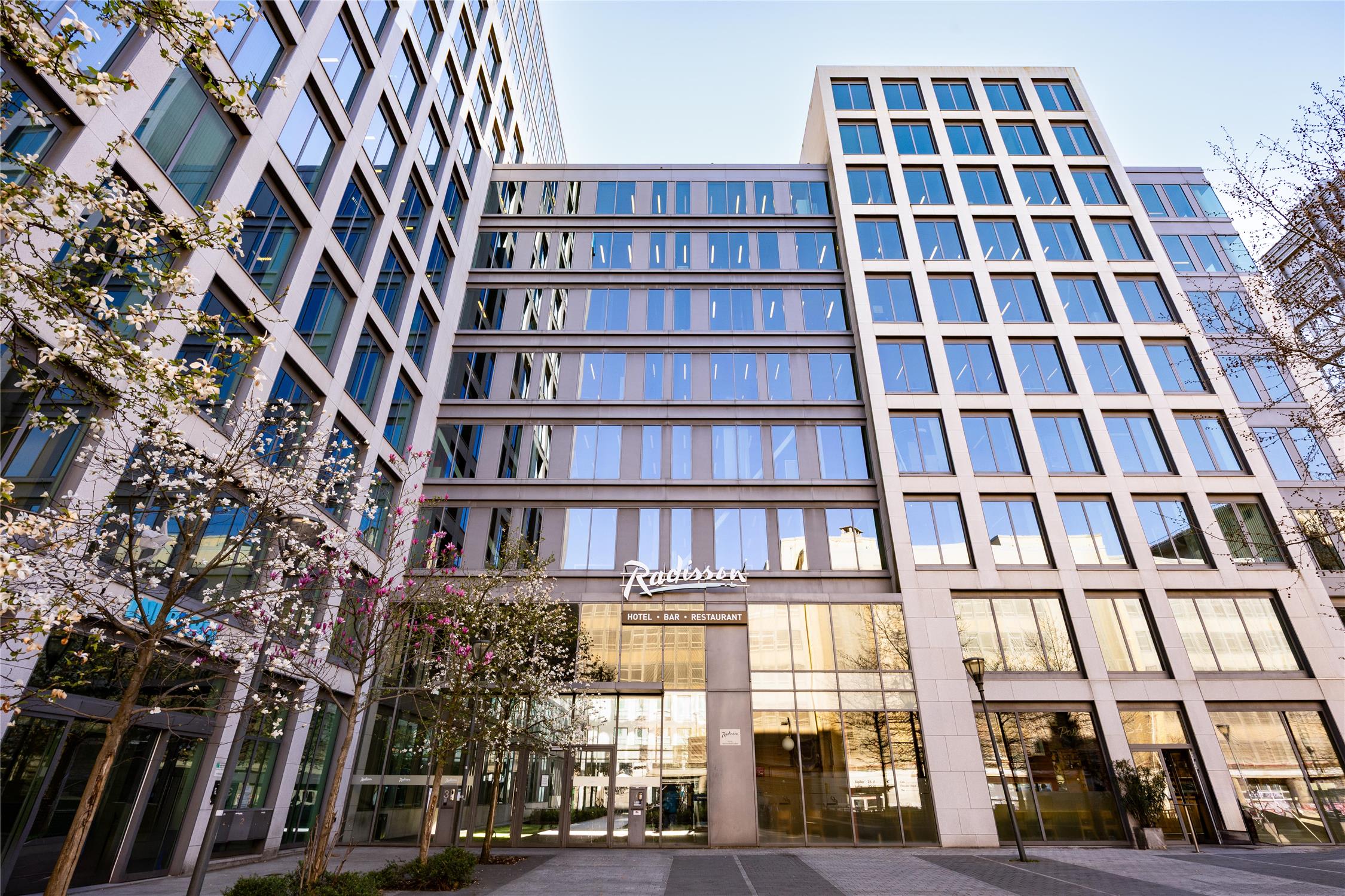 Radisson Hotel Brussels Centre Midi 1