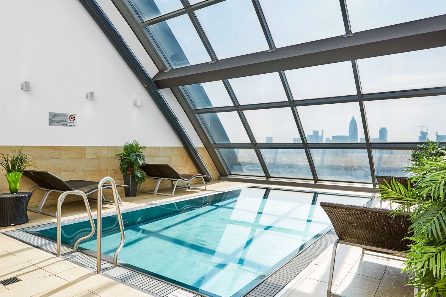 Radisson Blu Hotel Frankfurt 1