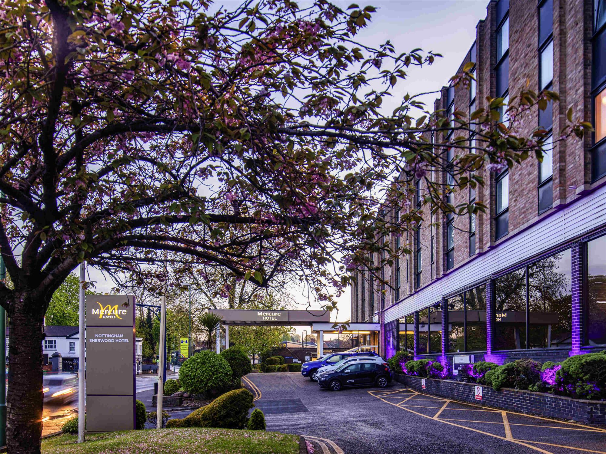 Mercure Nottingham Sherwood 1