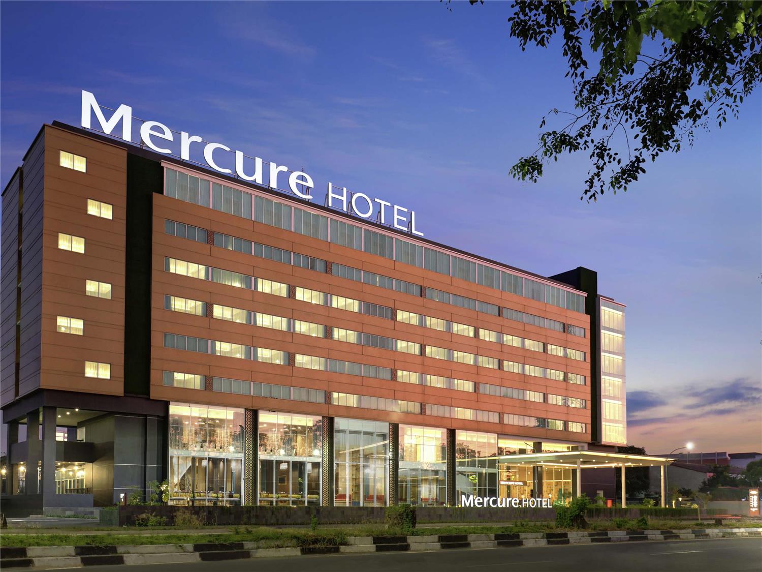 Mercure Makassar Nexa Pettarani 1
