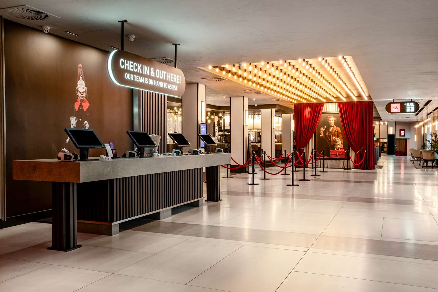 Radisson RED London Heathrow 1