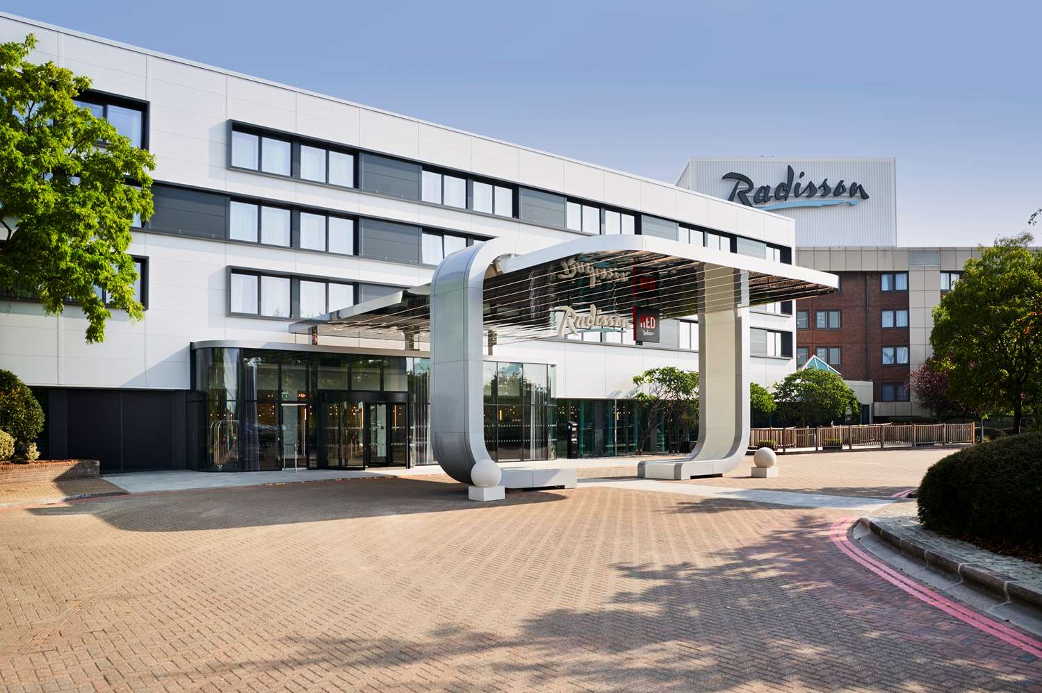 Radisson Hotel and Conference Centre London Heathrow 1