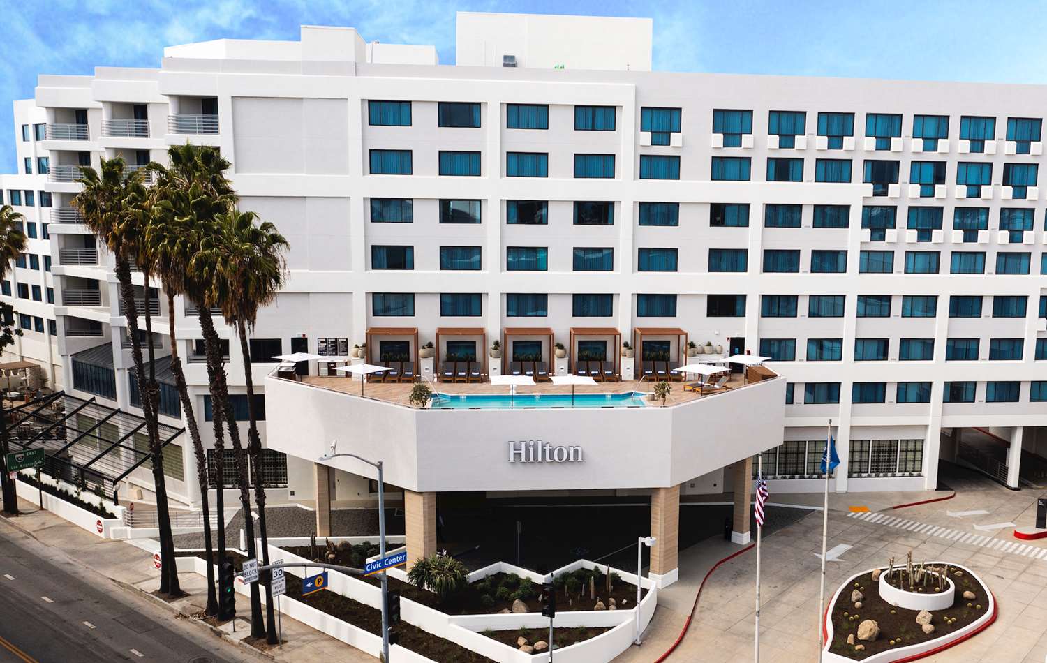 Hilton Santa Monica Hotel & Suites 2