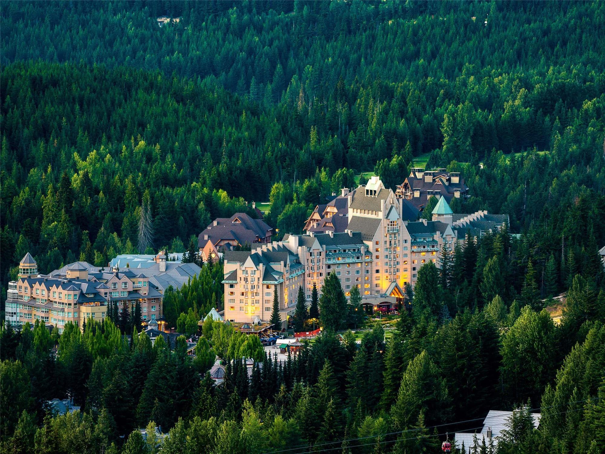 Fairmont Chateau Whistler 1