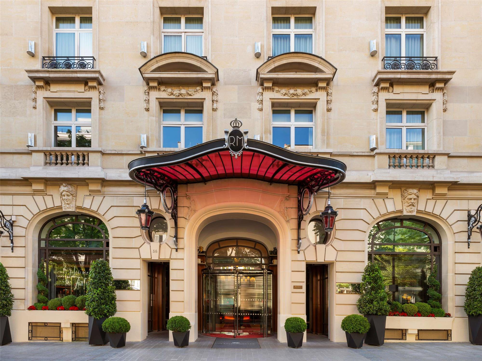 Hôtel Le Royal Monceau Raffles Paris 1