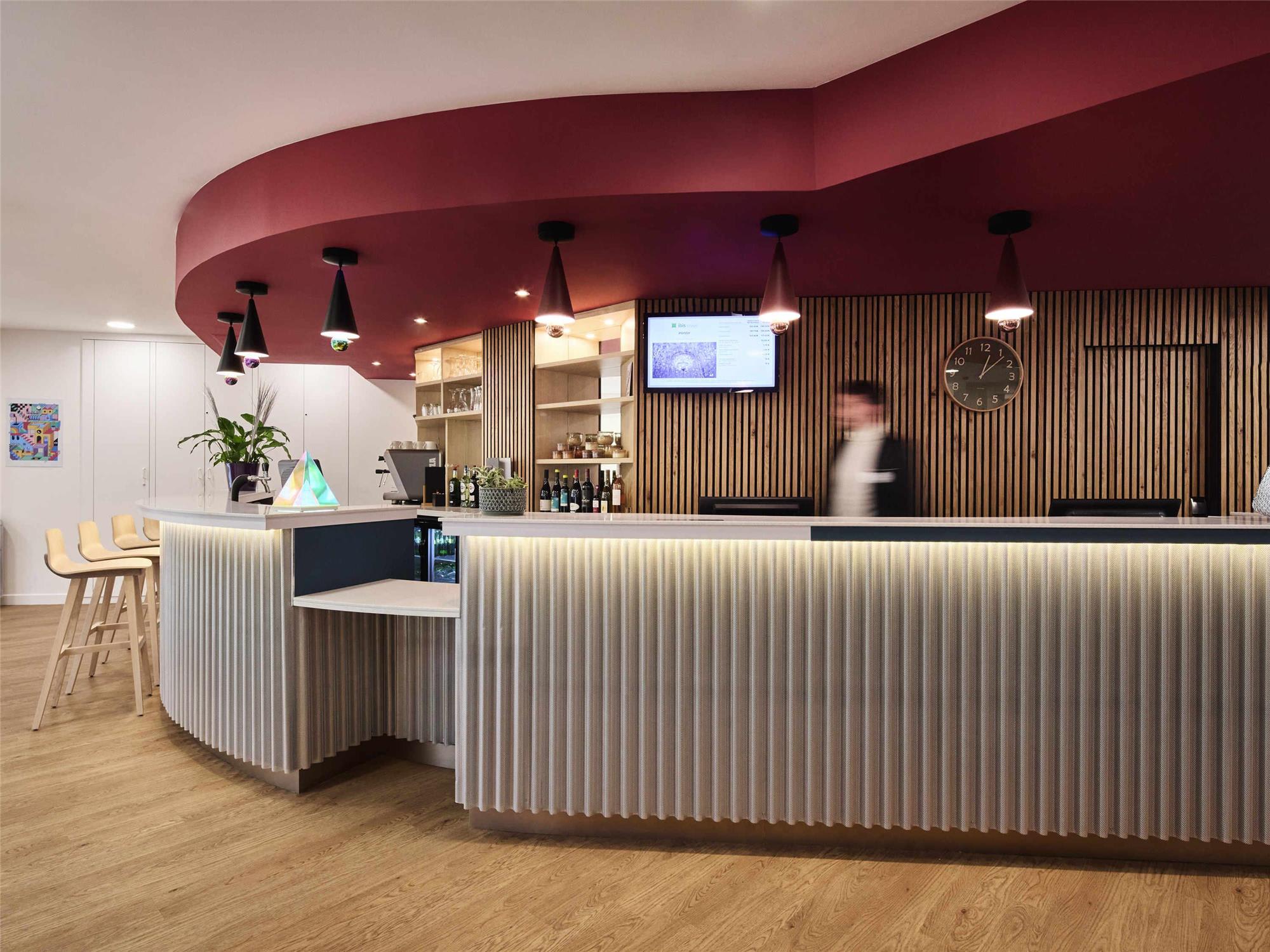 ibis Styles Paris Poissy 1