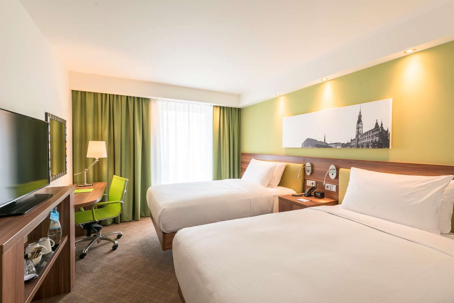 Hampton by Hilton Hamburg City Centre 1