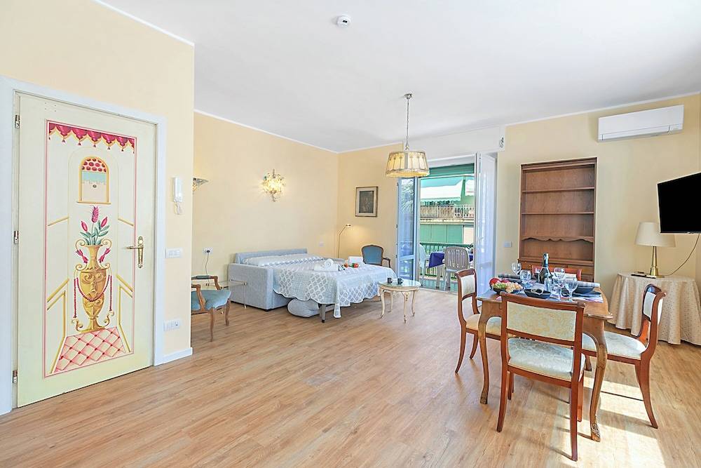 Strixia Apartment - 50m From Lake With Balcony 1