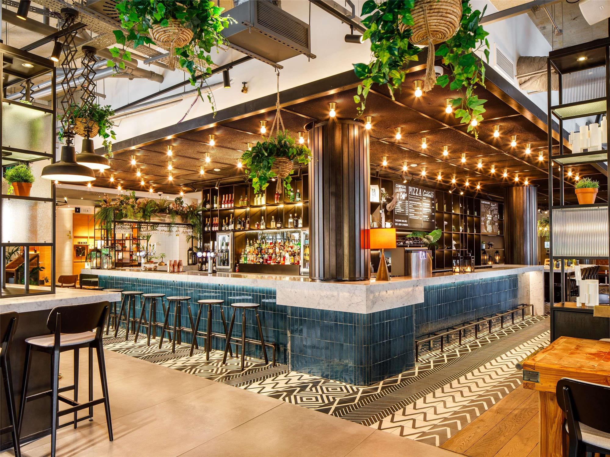 Novotel London Bridge 2