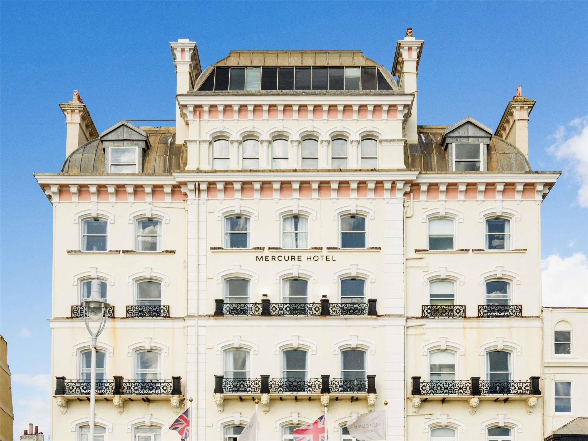 Mercure Brighton Seafront Hotel 1