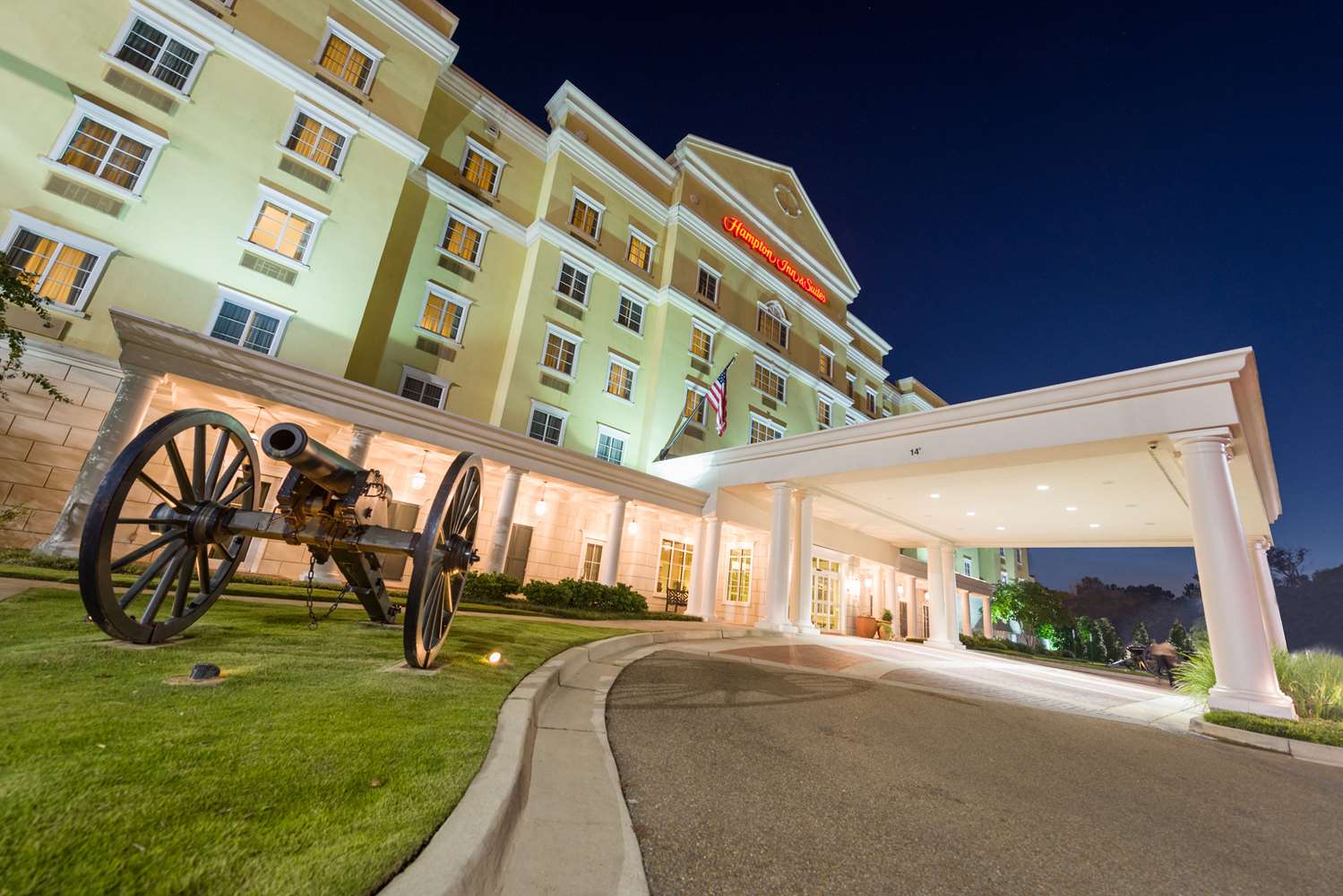 Hampton Inn & Suites Vicksburg 2