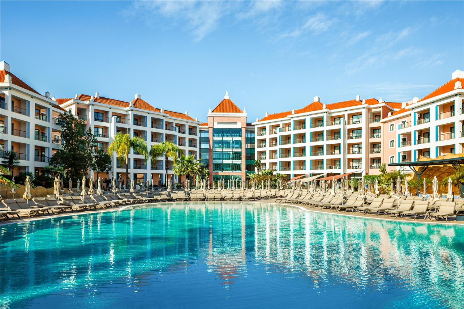 Hilton Vilamoura As Cascatas Golf Resort & Spa 1