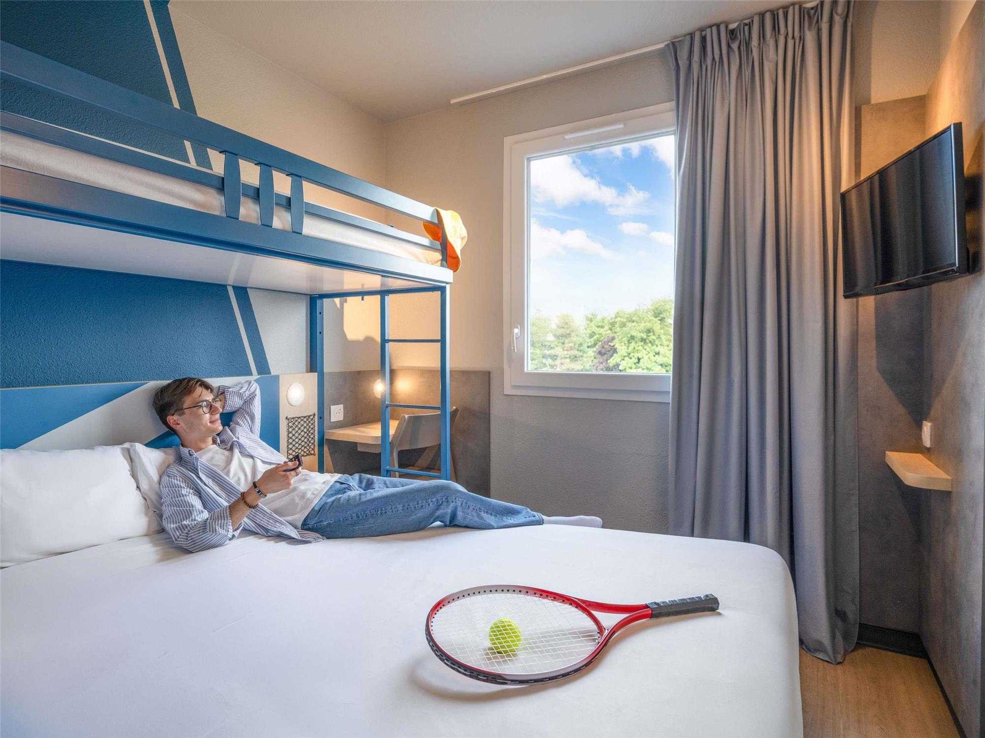 ibis budget Orly Chevilly Tram 7 1