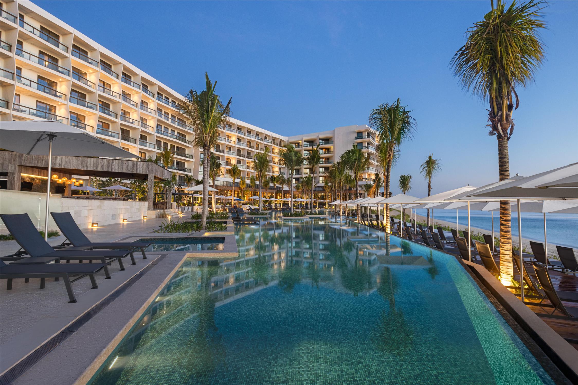 Hilton Cancun, an All-Inclusive Resort 1