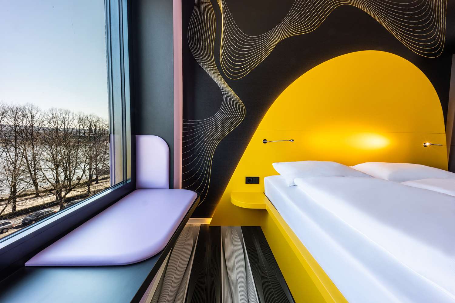 Prize by Radisson, Bonn City 1