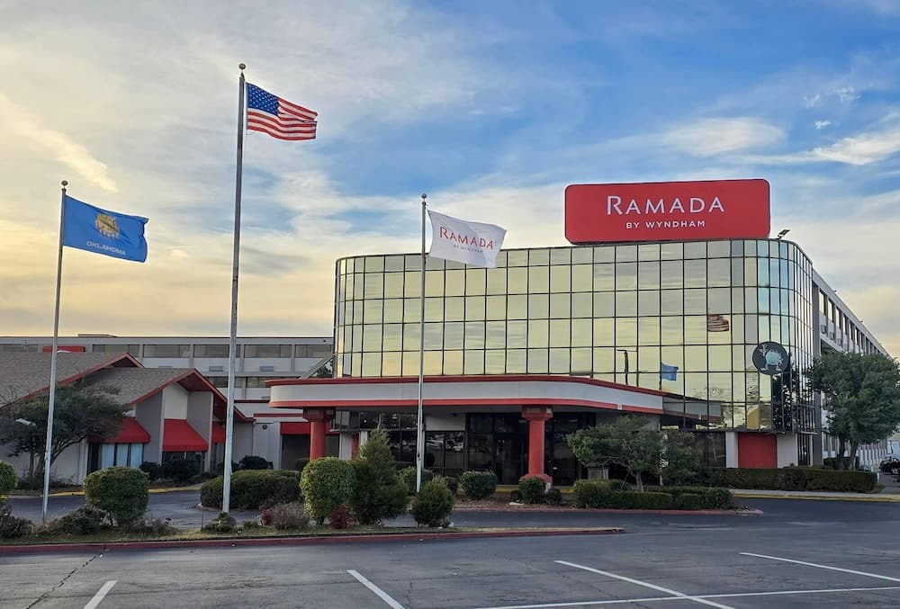 Ramada by Wyndham Tulsa Broken Arrow 1