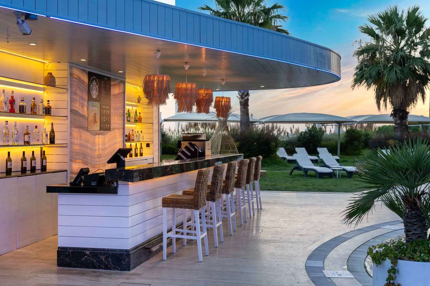 Radisson Blu Hotel Istanbul Ottomare 1