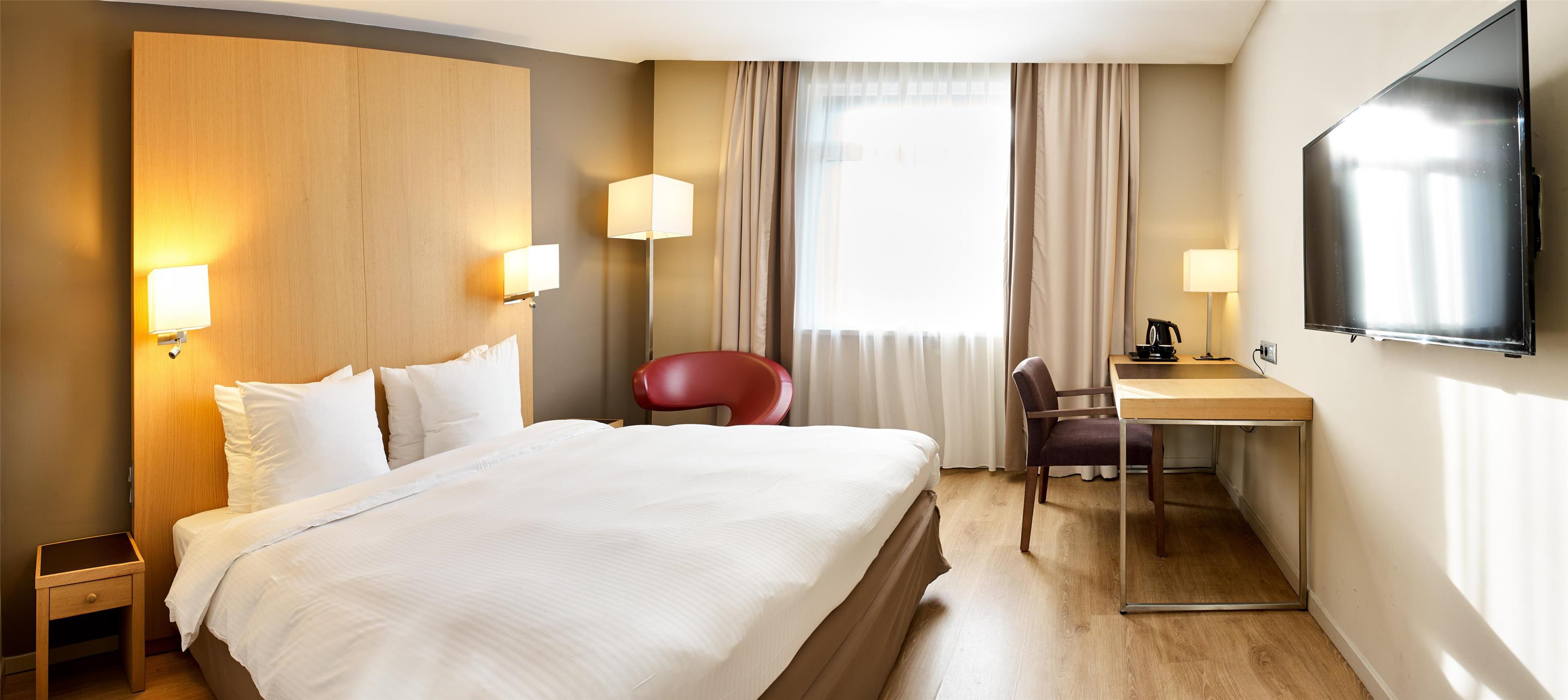 Radisson BLU Balmoral 2