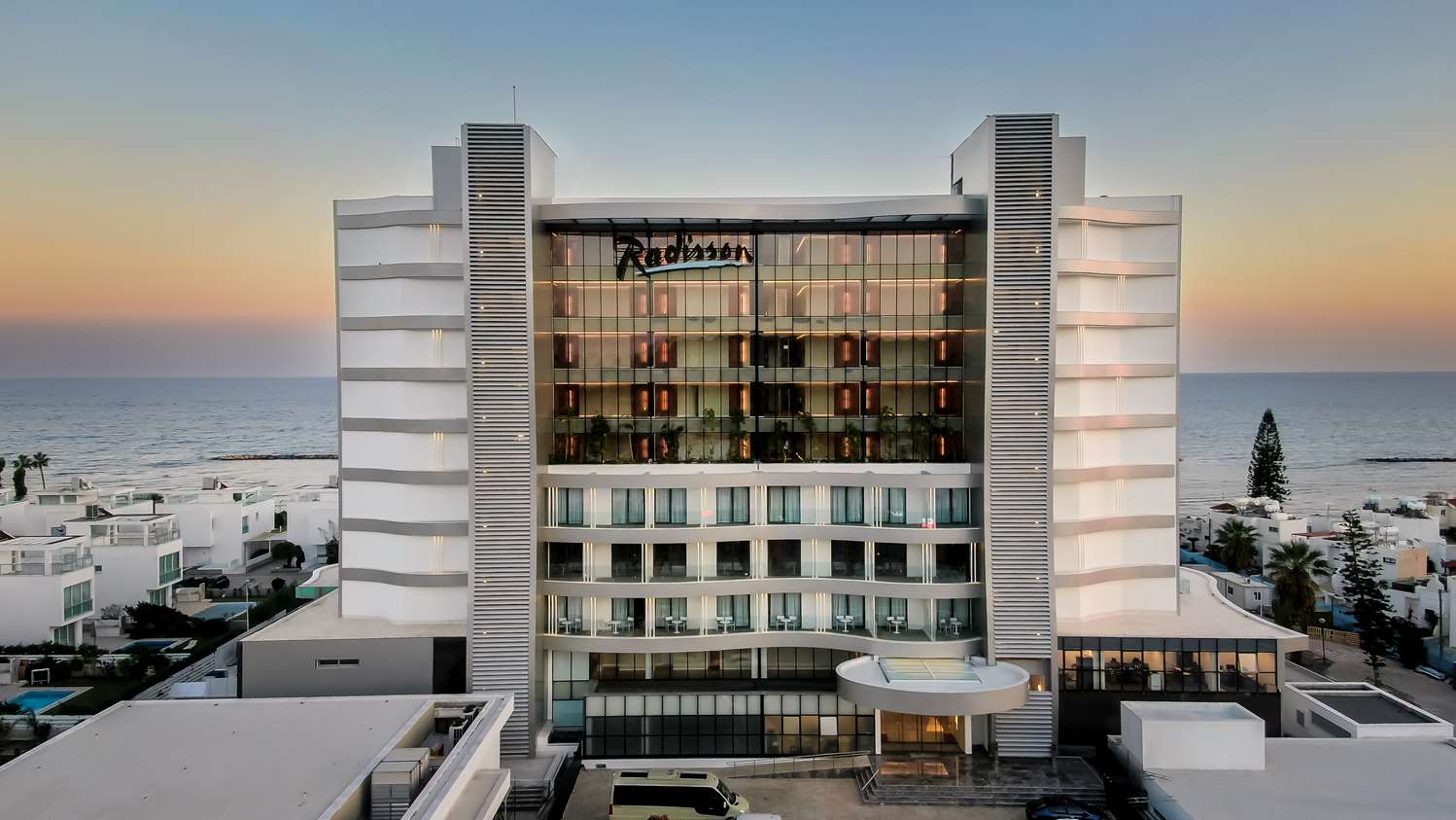 Radisson Beach Resort Larnaca 1