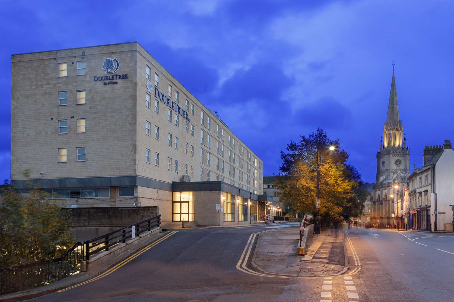 DoubleTree by Hilton Bath 1