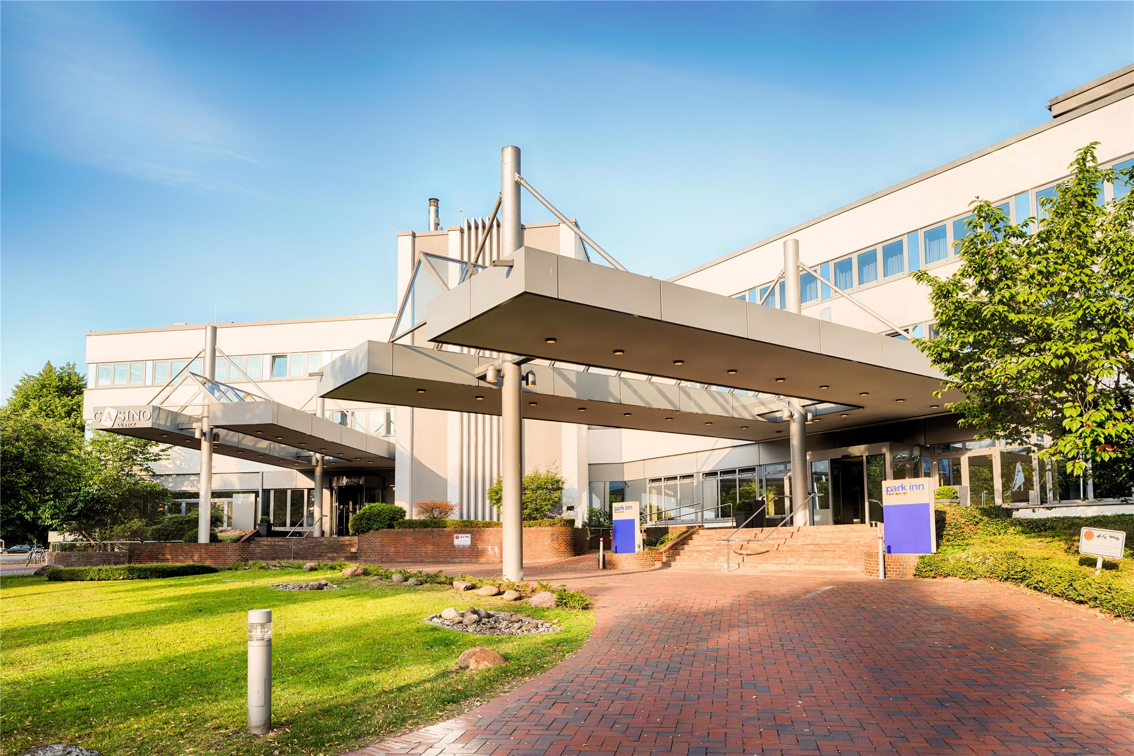 Park Inn by Radisson Lübeck 1