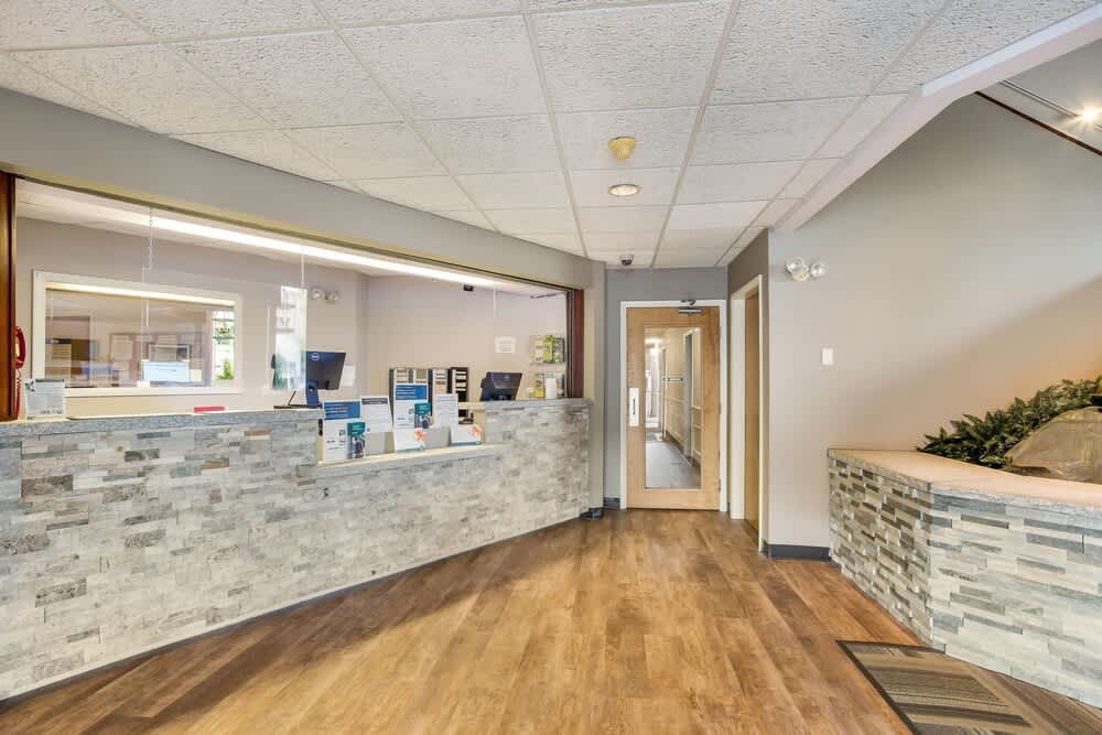 Quality Inn & Suites Gorham White Mountains 2