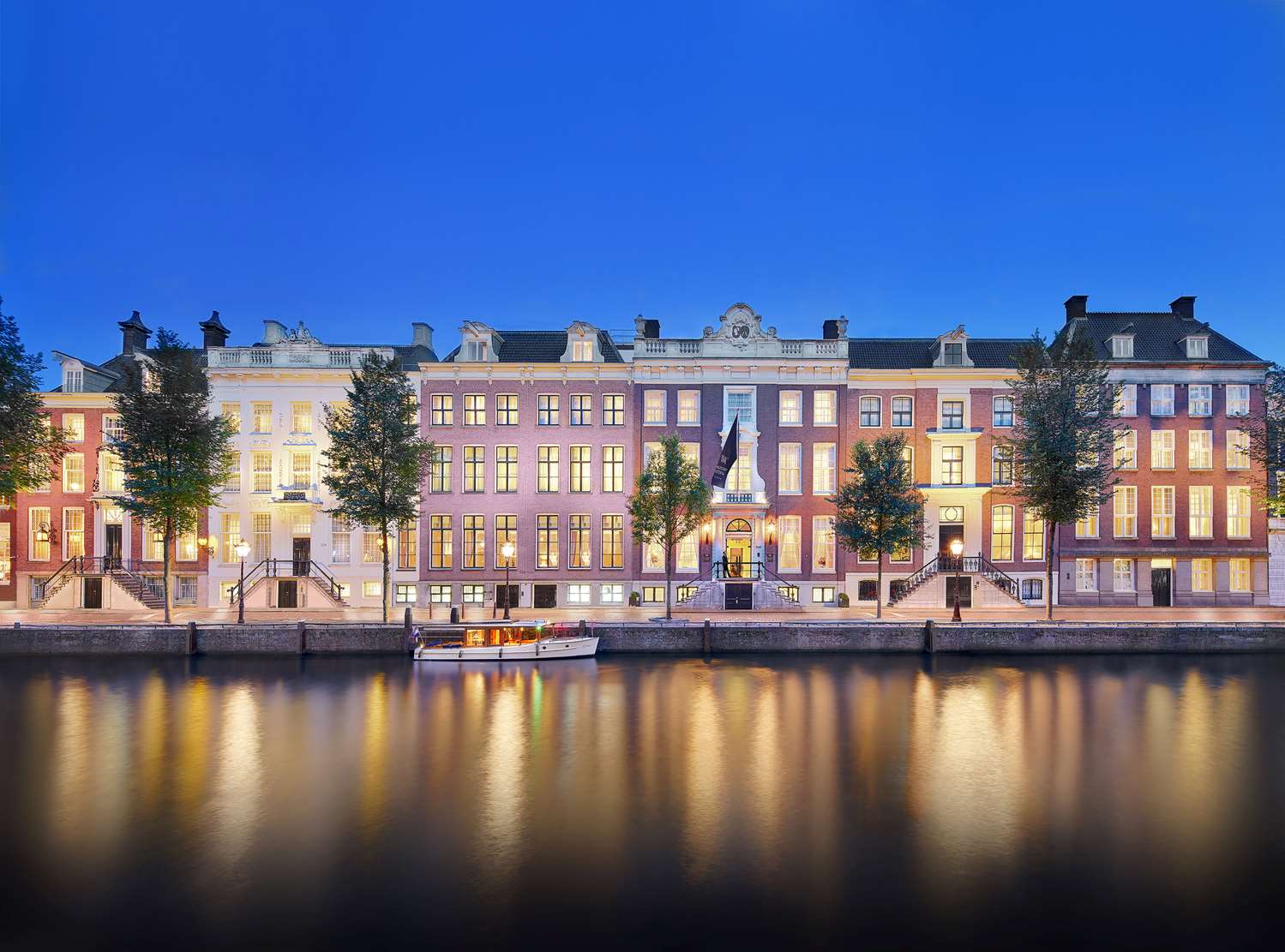 Waldorf Astoria Amsterdam 1