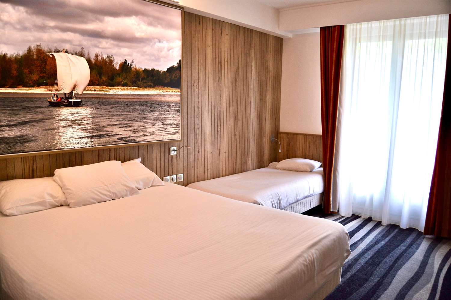 Kyriad Hotel Tours Centre 2