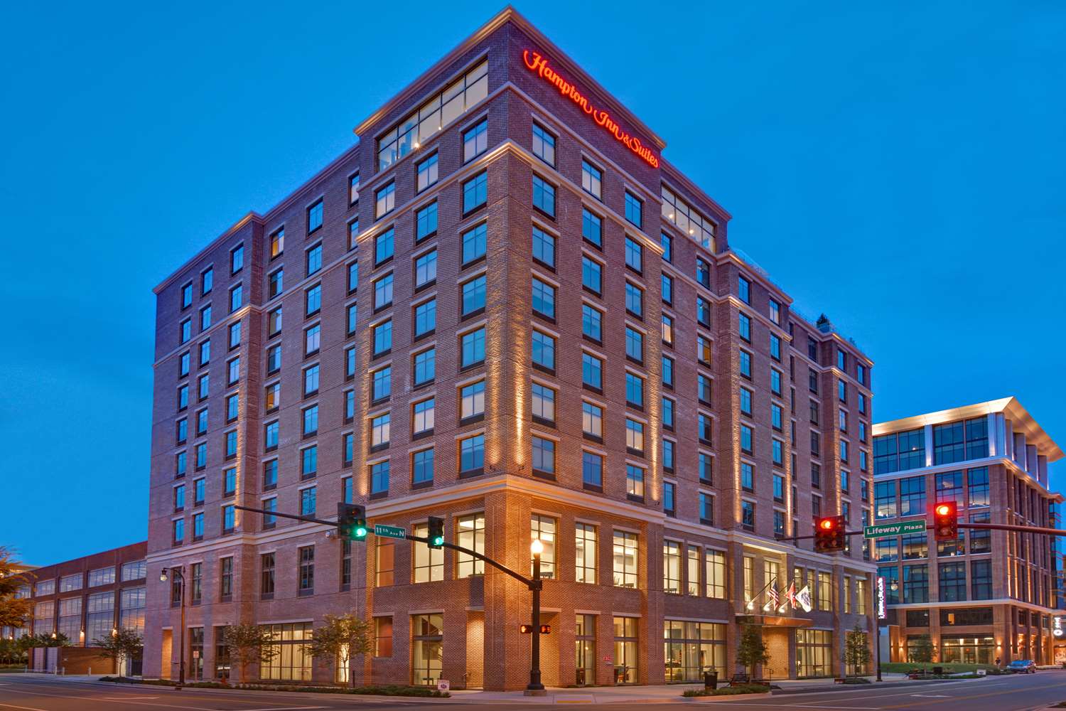 Hampton Inn & Suites Nashville Downtown Capitol View, Tn 2