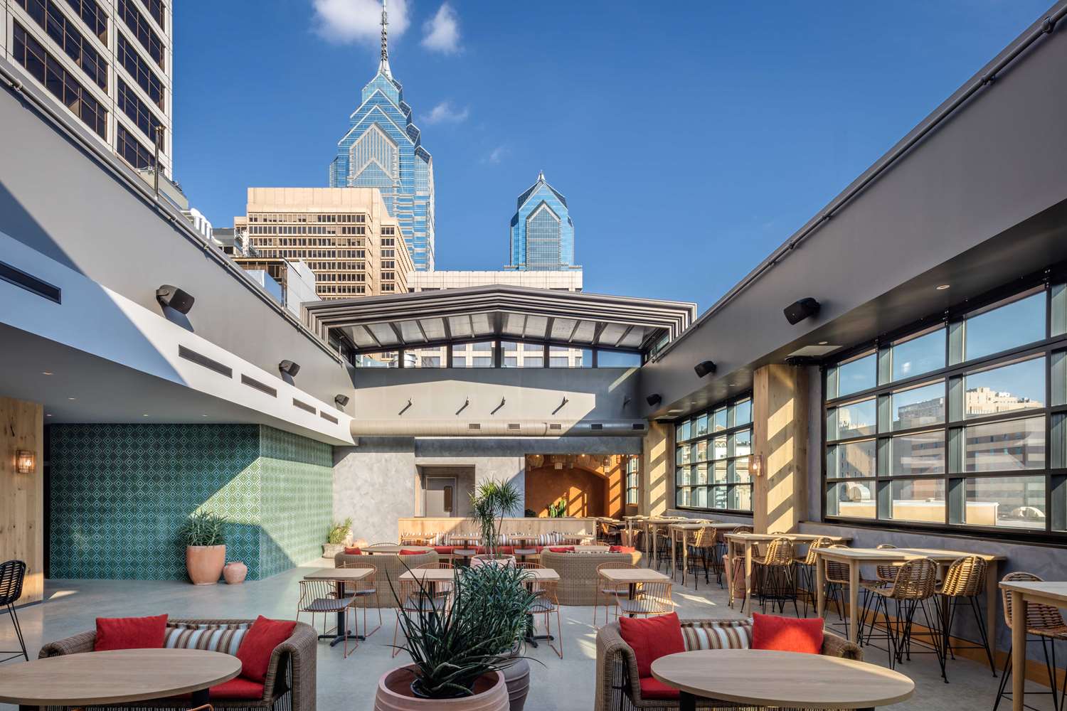 Motto by Hilton Philadelphia Rittenhouse Square 2