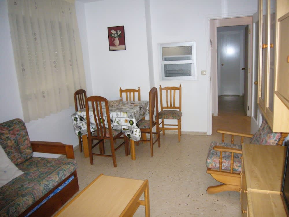Oce3 2A in Benidorm With 2 Bedrooms and 1 Bathrooms 1