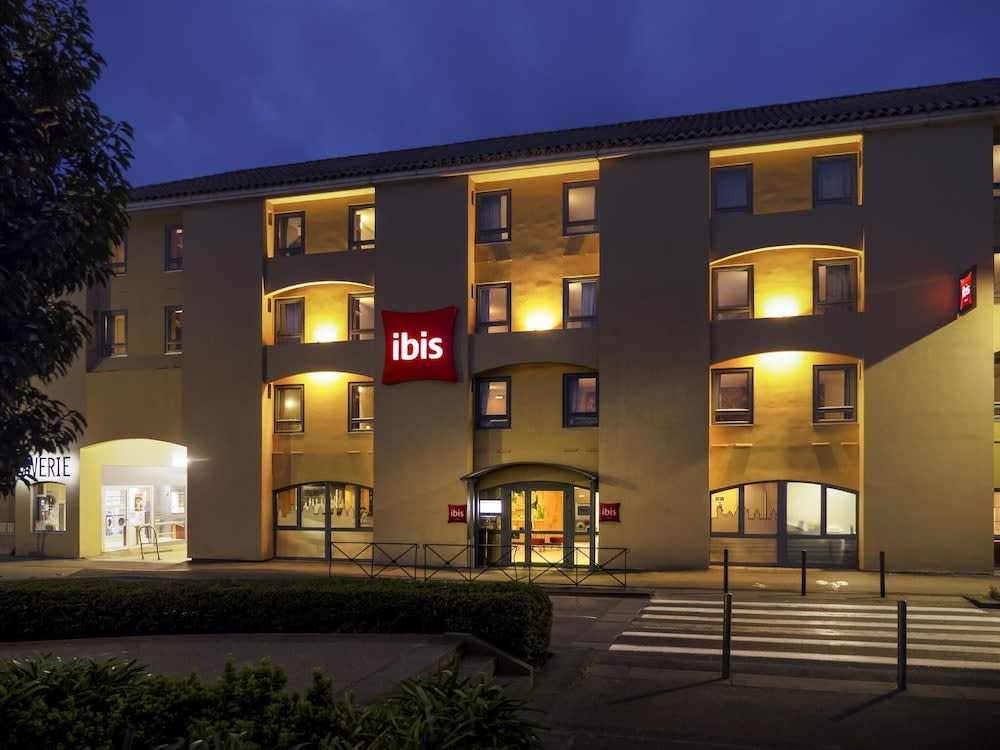 ibis Carcassonne Centre - La Cité 1