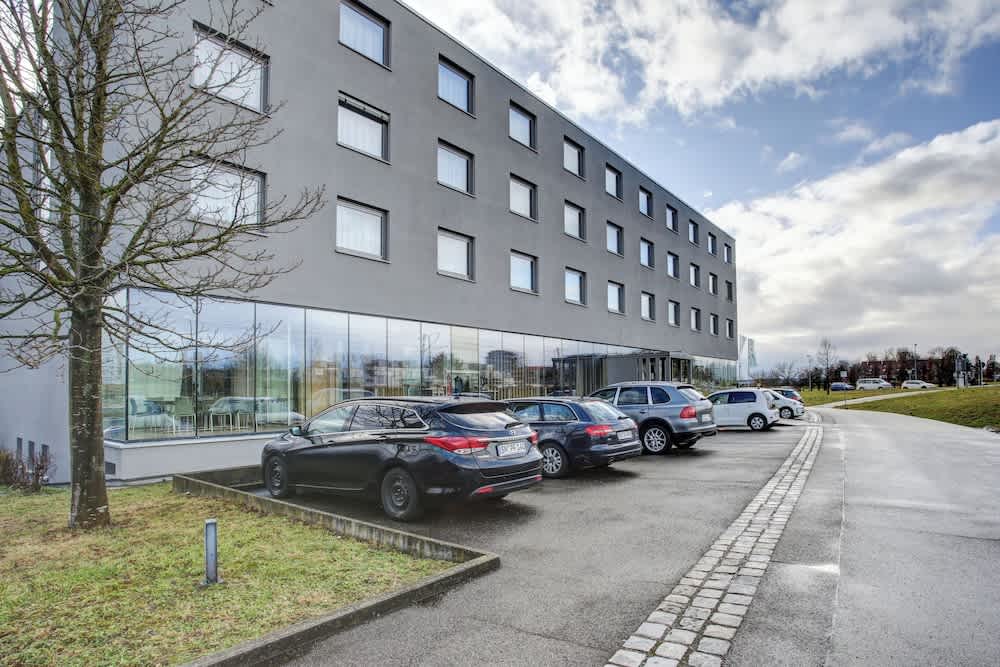 eXo Fly Level 4 Hotel Stuttgart-Flughafen 1