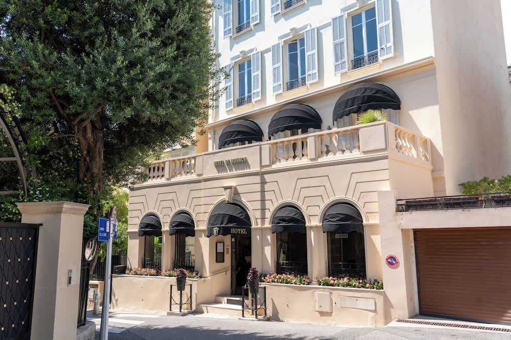 Hotel De Monaco 1