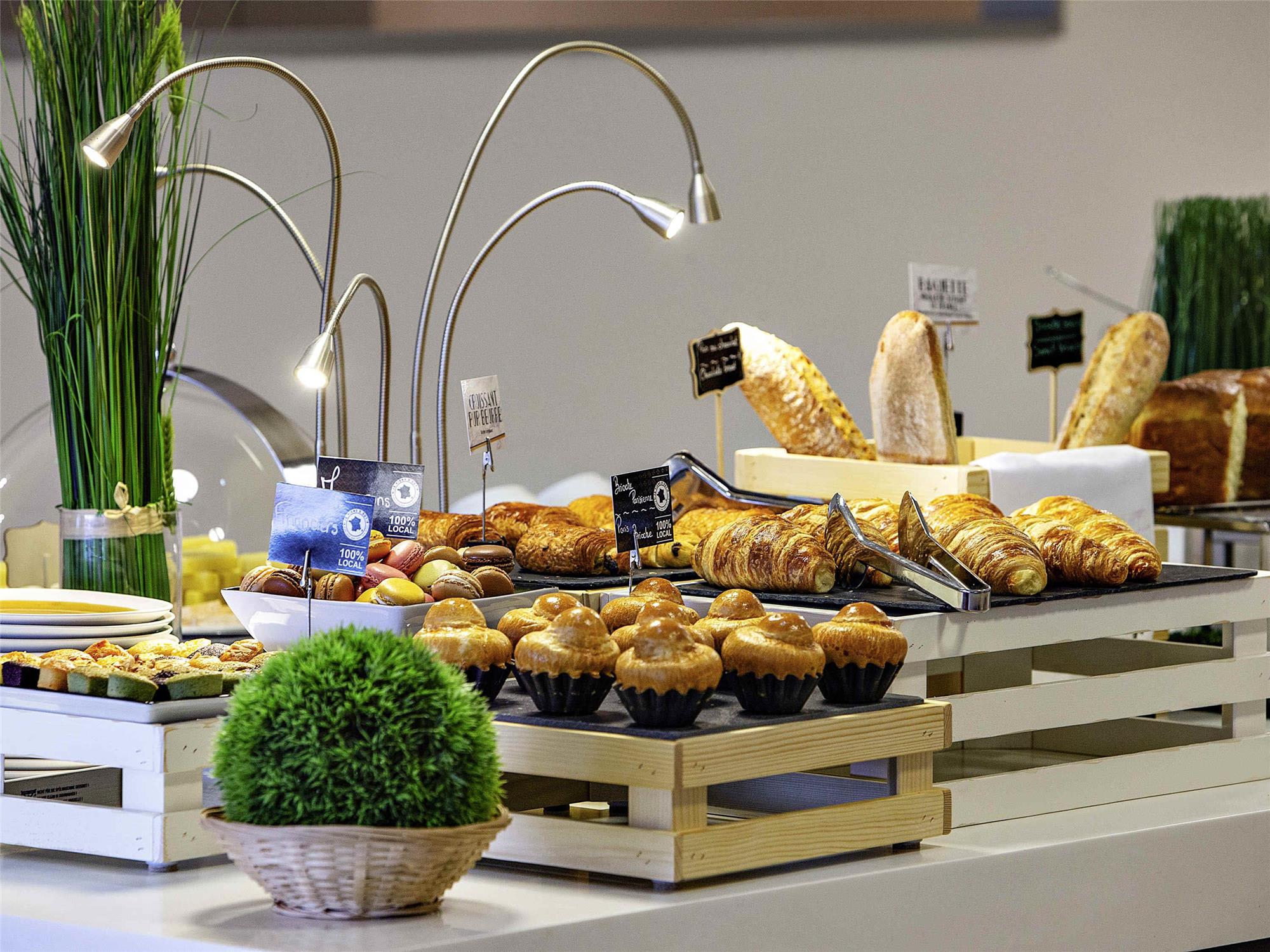 Mercure Paris Vaugirard Porte De Versailles 2
