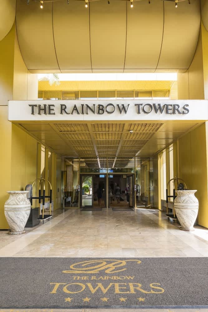 Rainbow Towers Hotel & Conference Centre 1