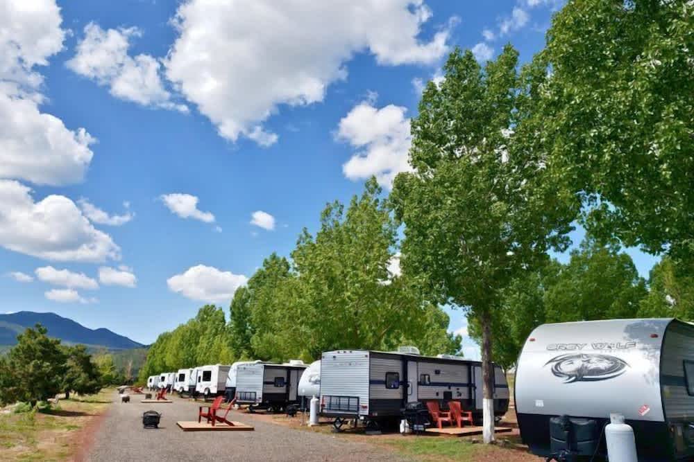Grand Canyon RV Glamping 1