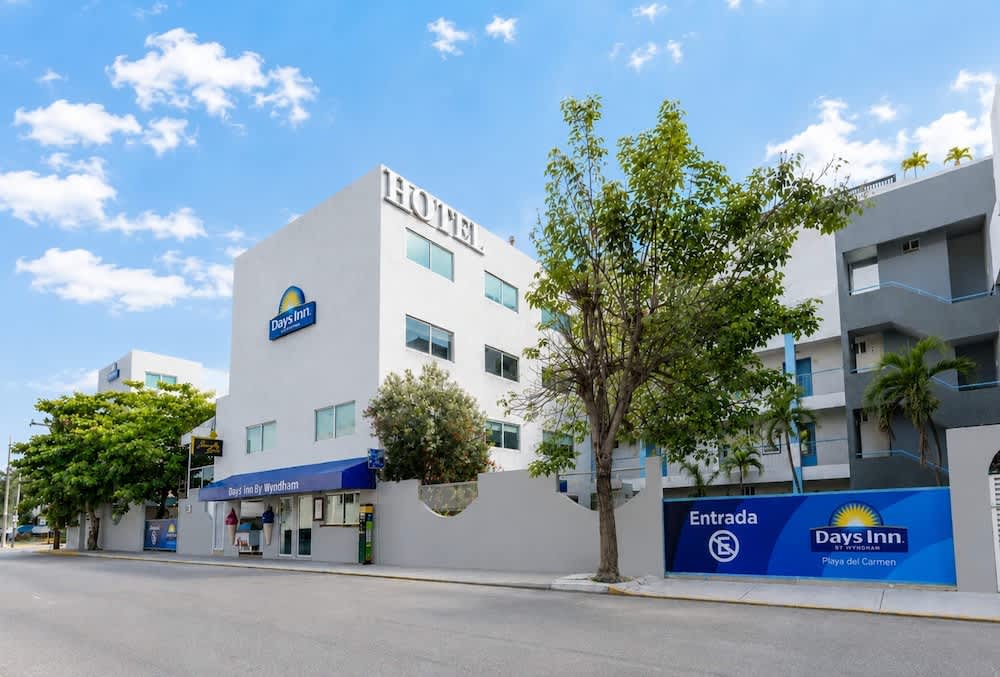 Days Inn by Wyndham Playa del Carmen 1